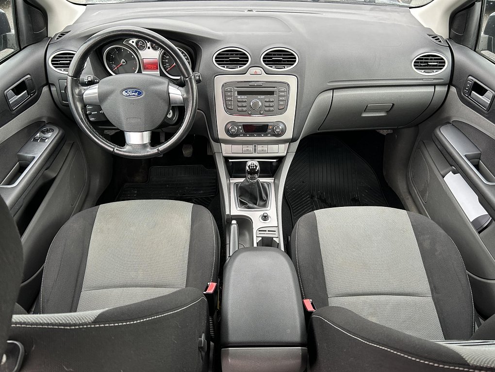 Ford Focus 1.6 16V 