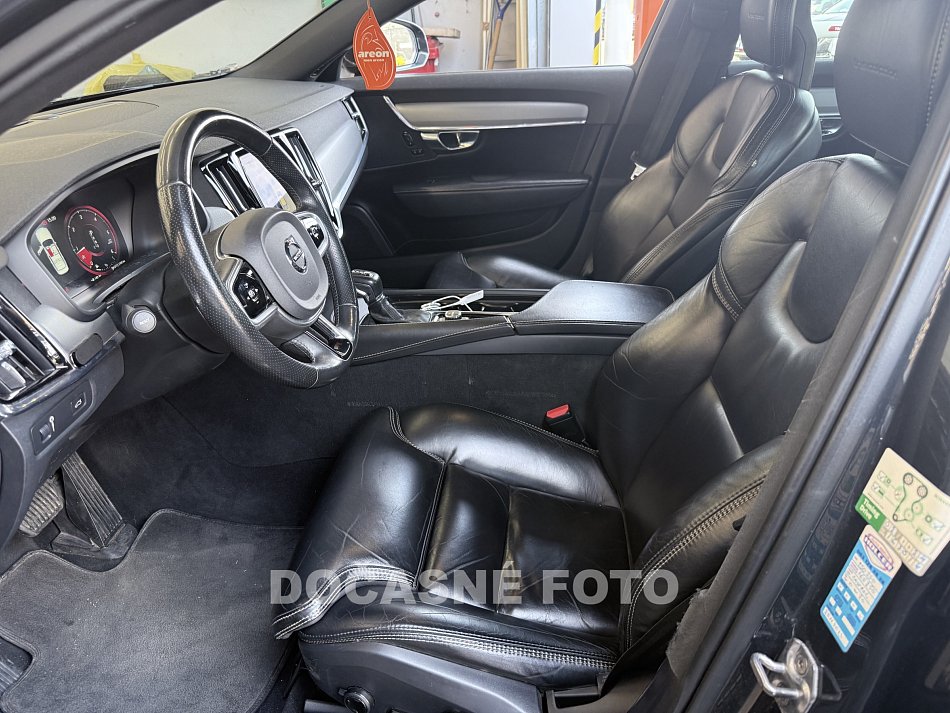 Volvo S90 2.0D  4x4