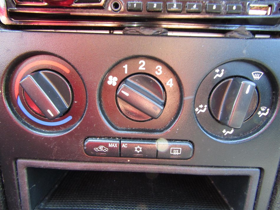 Opel Astra 1.6 16V 