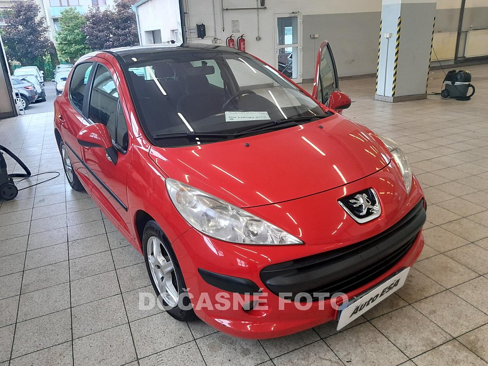 Peugeot 207 1.4 16V 