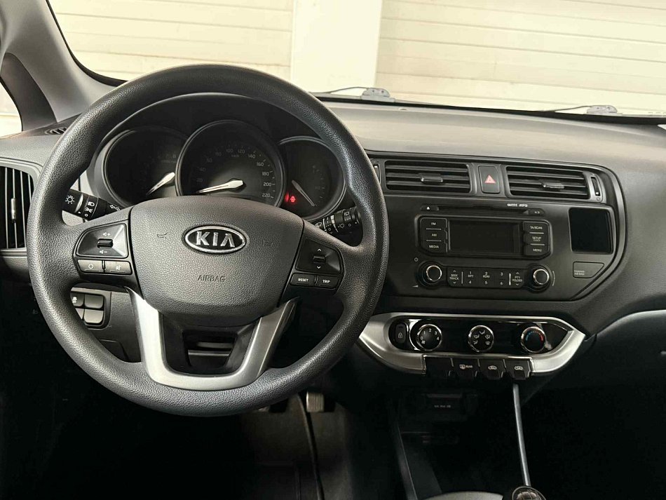 Kia Rio 1.2i 