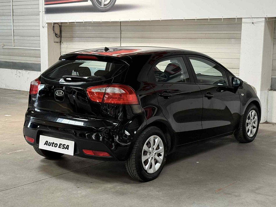 Kia Rio 1.2i 