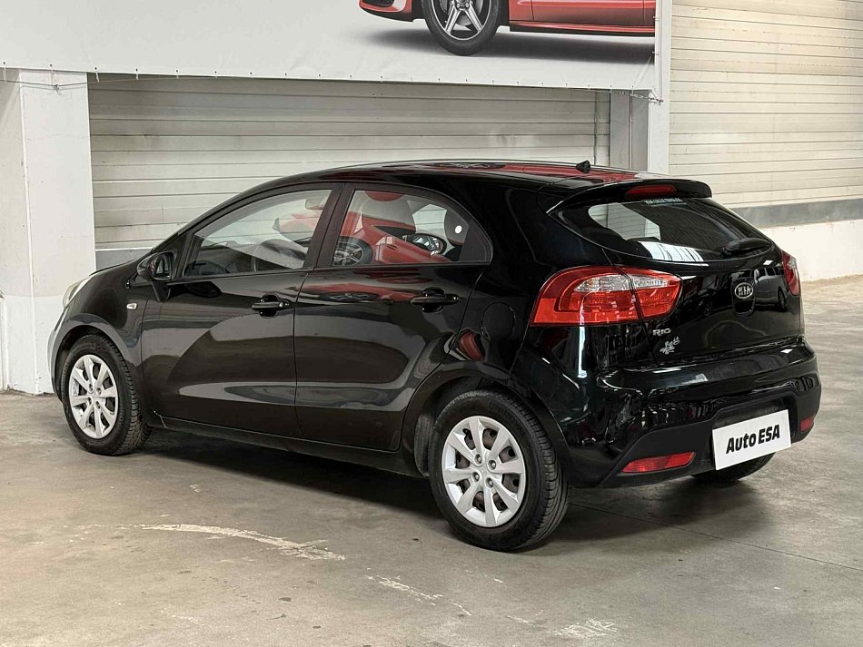 Kia Rio 1.2i 