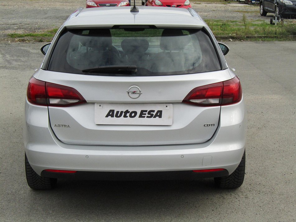 Opel Astra 1.6CDTi 