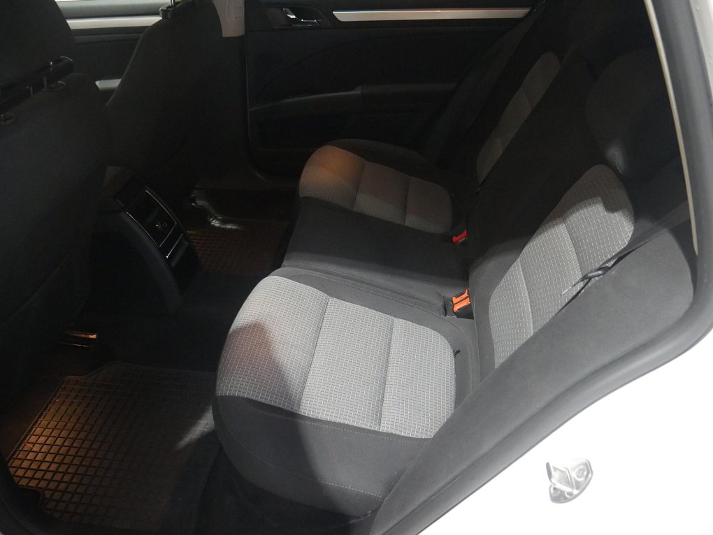 Škoda Superb II 1.6 TDi 