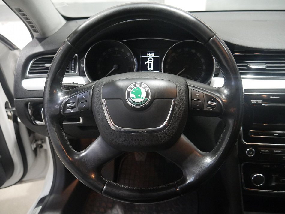 Škoda Superb II 1.6 TDi 