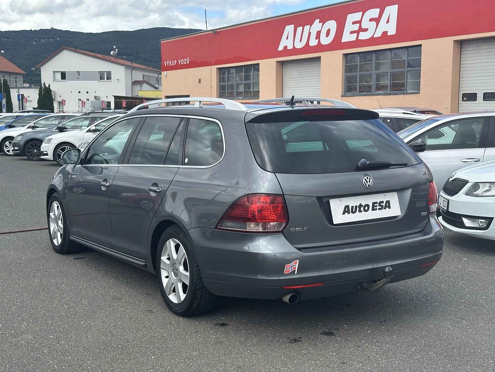 Volkswagen Golf 1.6 TDi 