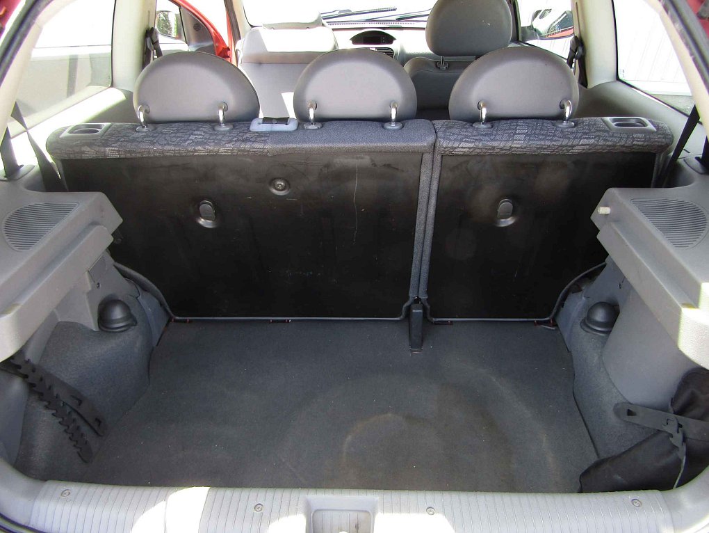 Opel Corsa 1.2i 