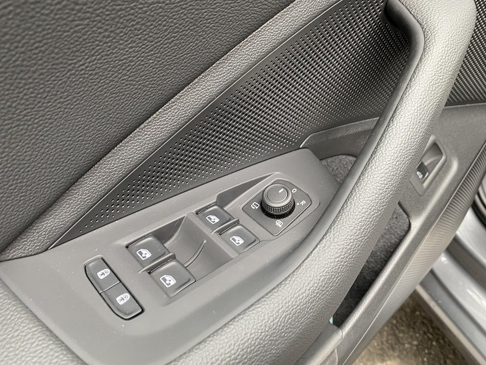 Škoda Superb IV 2.0 TSi L&K