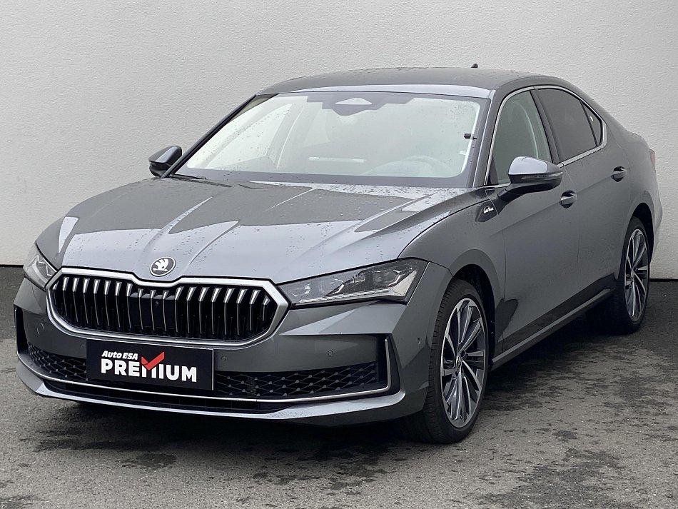 Škoda Superb IV 2.0 TSi L&K