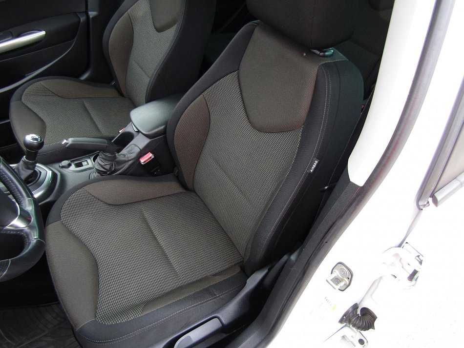 Peugeot 308 1.6HDi 