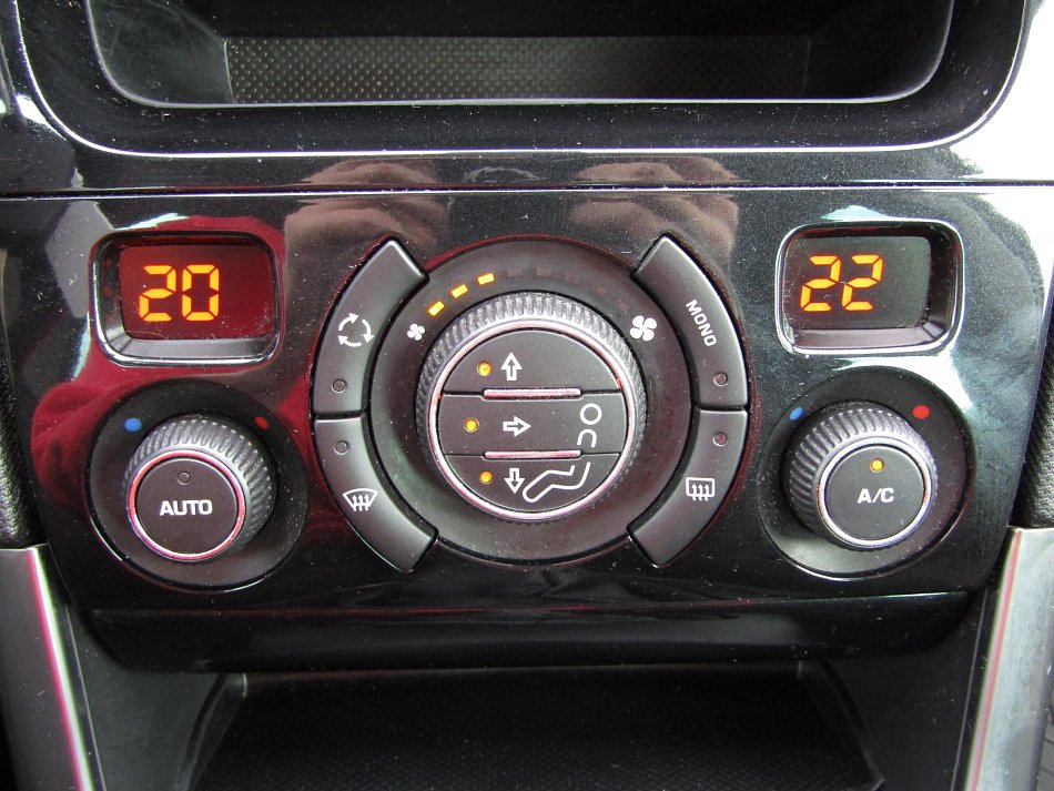 Peugeot 308 1.6HDi 