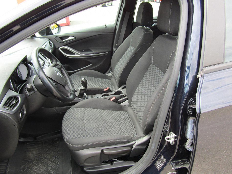 Opel Astra 1.4 T Edition