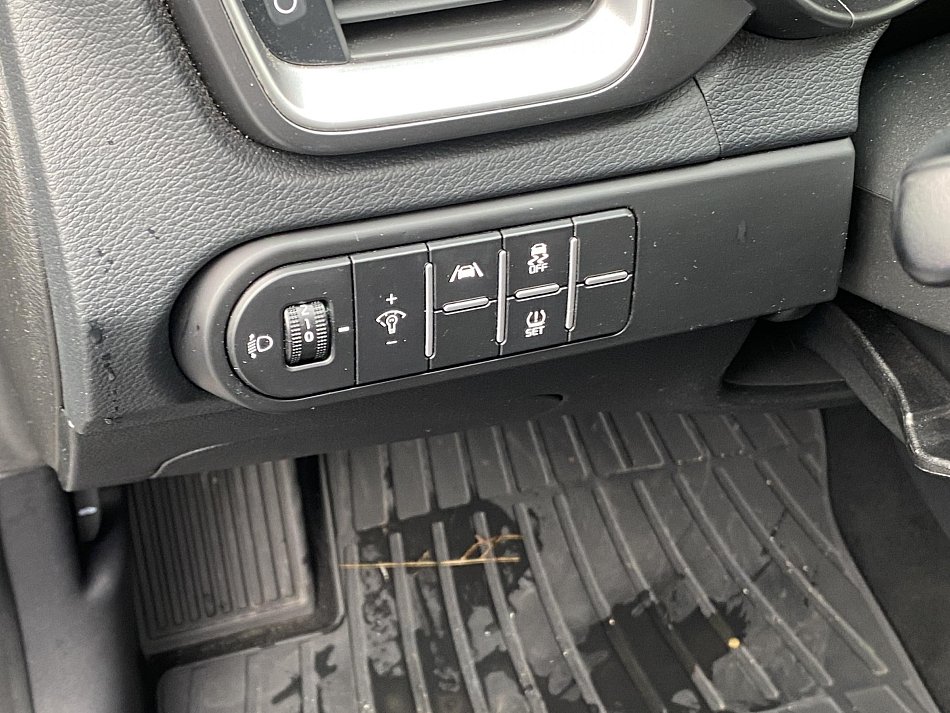 Kia Ceed 1.5 T-GDi TOP