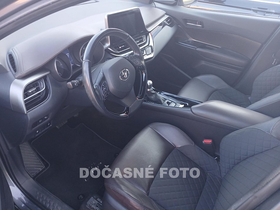 Toyota C-HR 1.8 HEV 