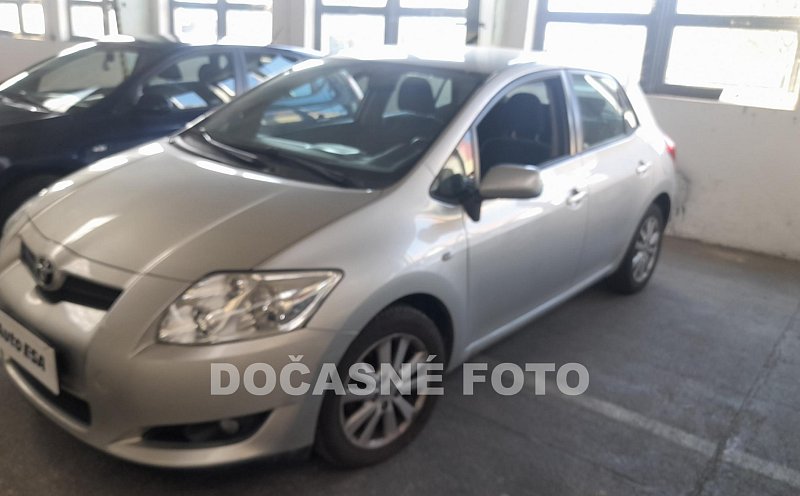 Toyota Auris 1.6i 