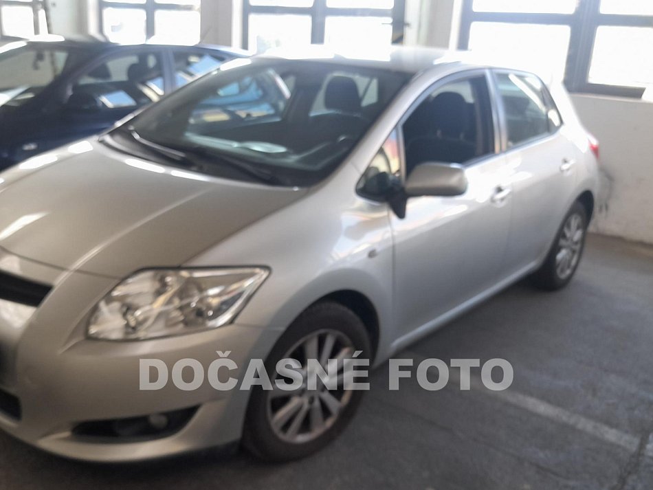 Toyota Auris 1.6i 