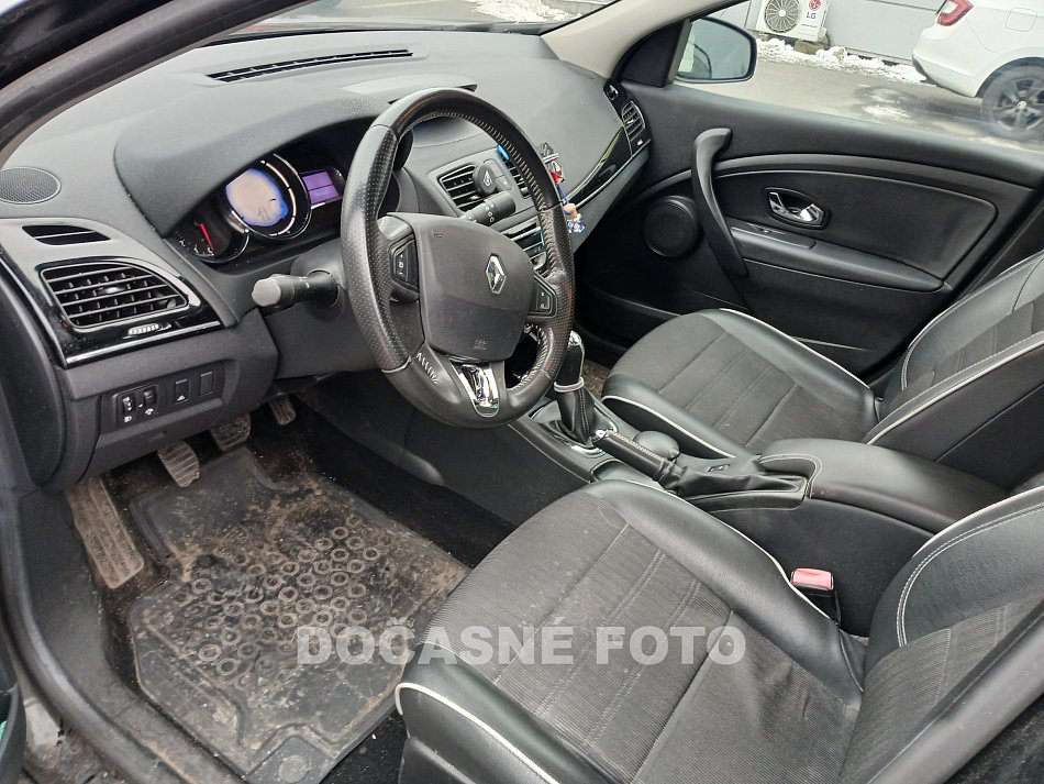 Renault Fluence 1.6i 