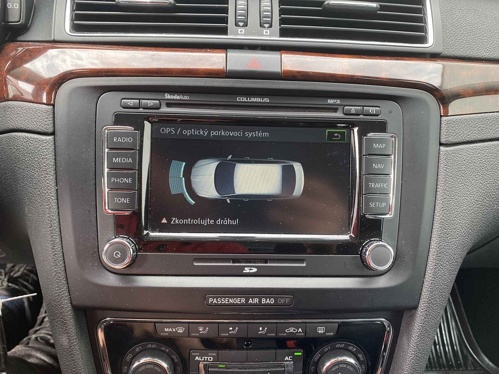 Škoda Superb II 2.0 TDi Elegance