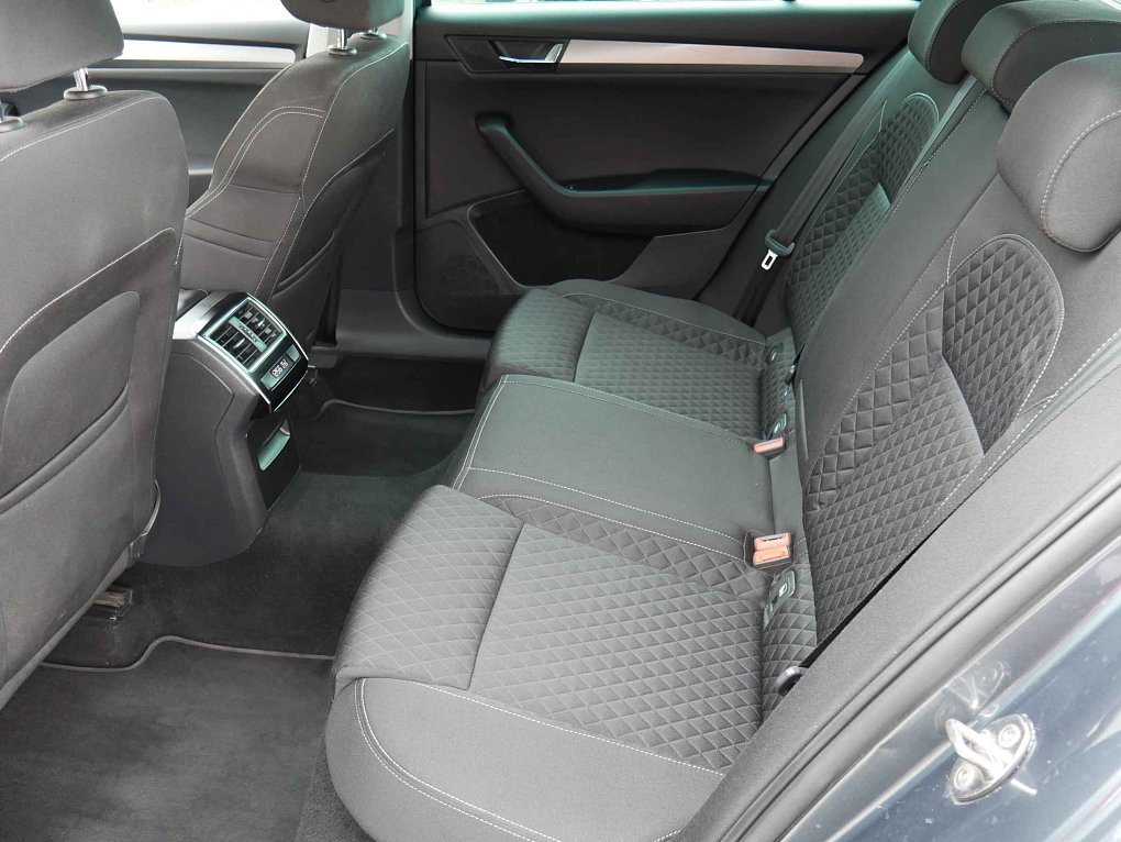 Škoda Superb III 2.0 TDi Style