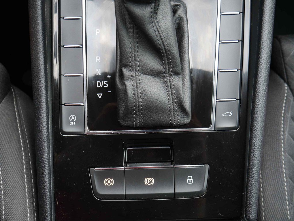 Škoda Superb III 2.0 TDi Style