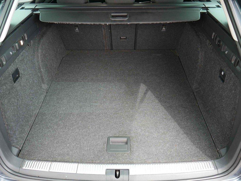 Škoda Superb III 2.0 TDi Style