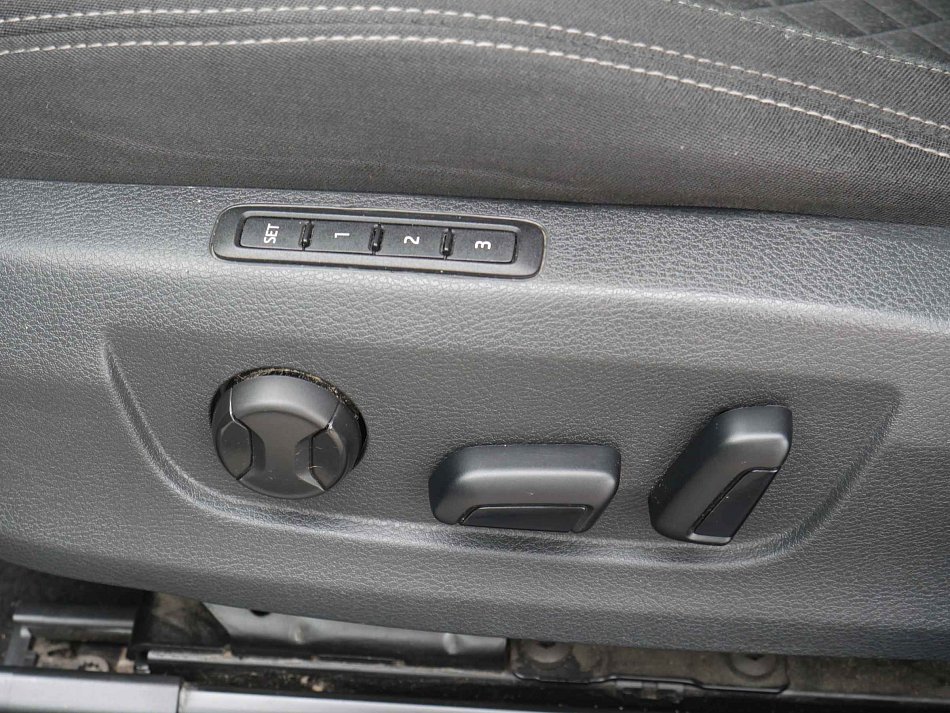 Škoda Superb III 2.0 TDi Style