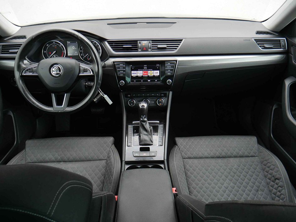Škoda Superb III 2.0 TDi Style