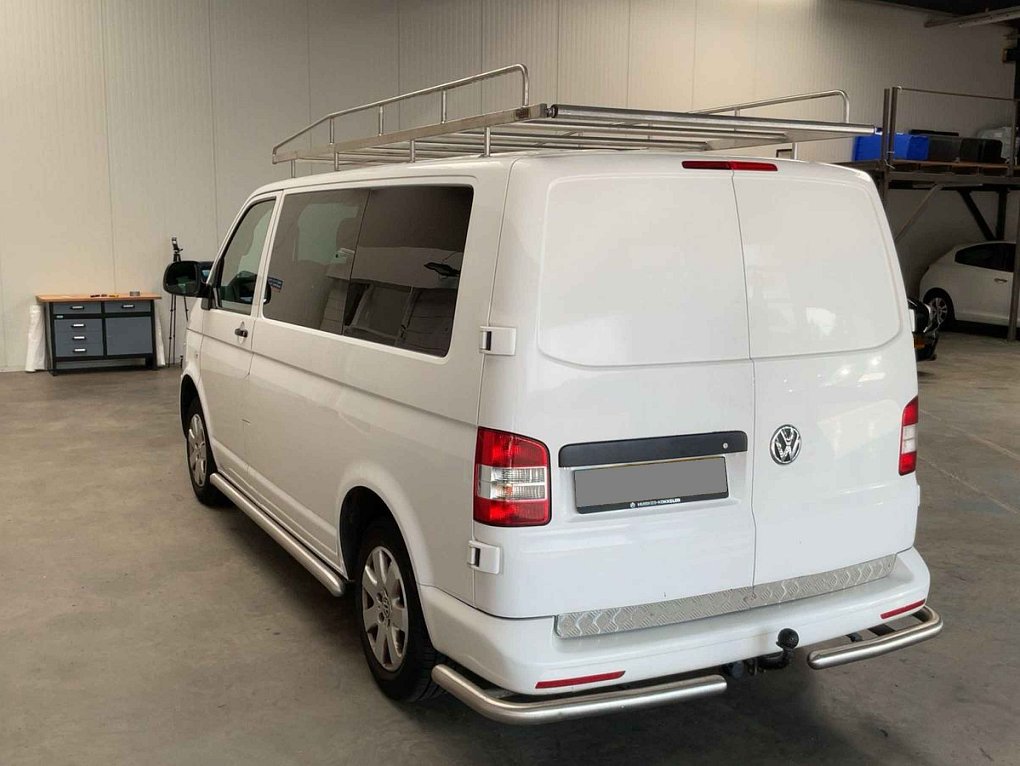 Volkswagen Transporter 2.0TDi  5míst