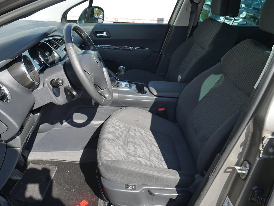 Peugeot 3008 2.0 HDi Premium