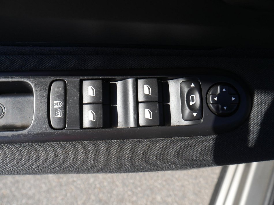 Peugeot 3008 2.0 HDi Premium