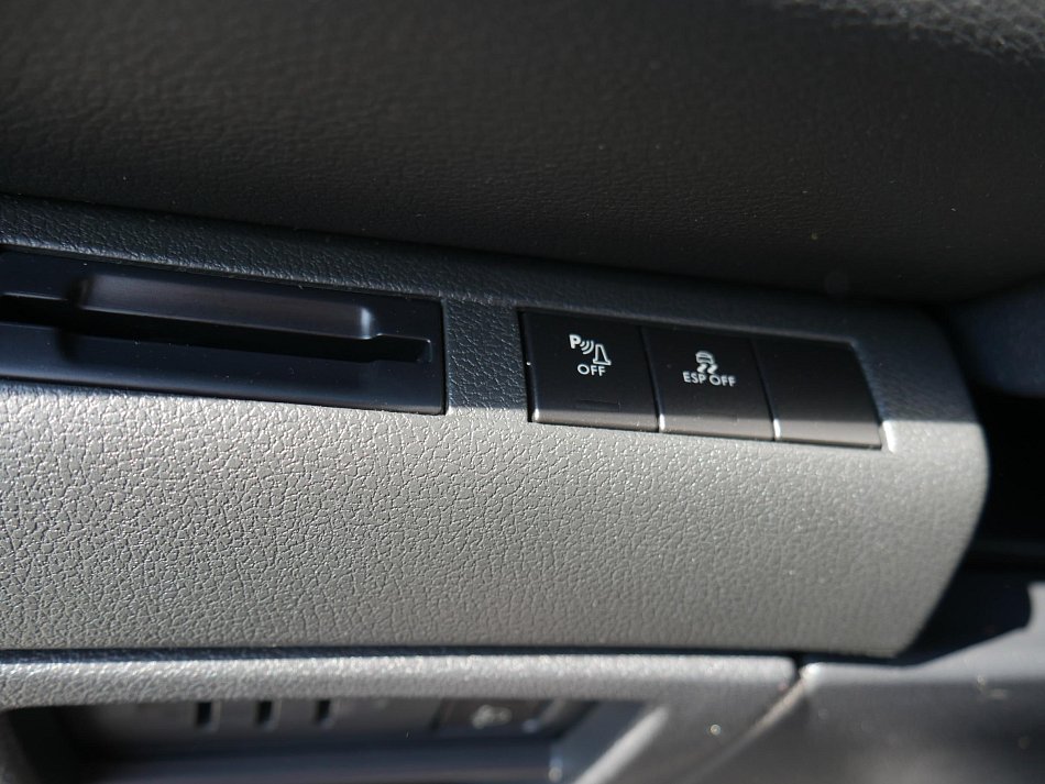 Peugeot 3008 2.0 HDi Premium