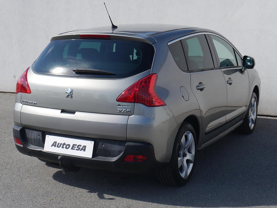 Peugeot 3008 2.0 HDi Premium