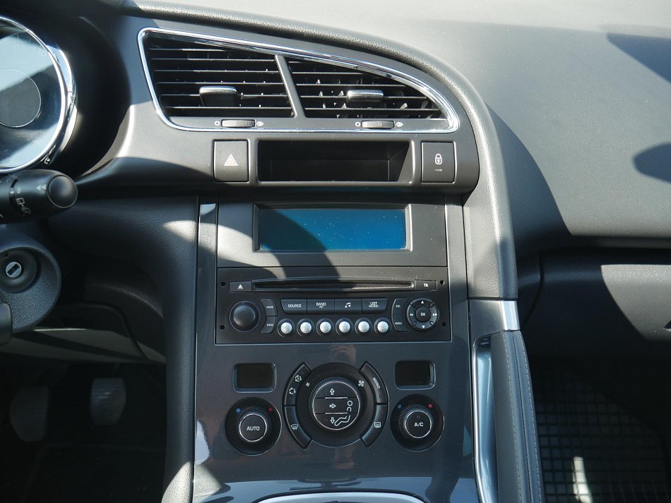 Peugeot 3008 2.0 HDi Premium