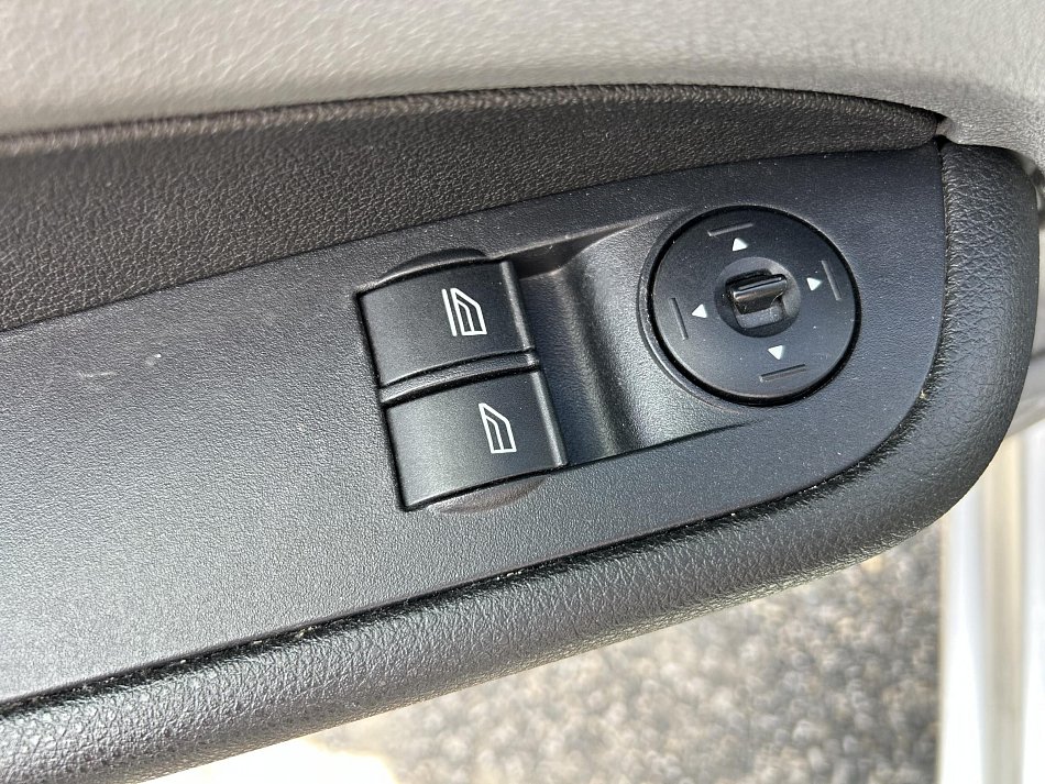 Ford Focus 1.6 i 
