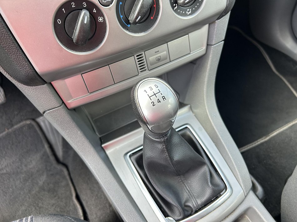 Ford Focus 1.6 i 