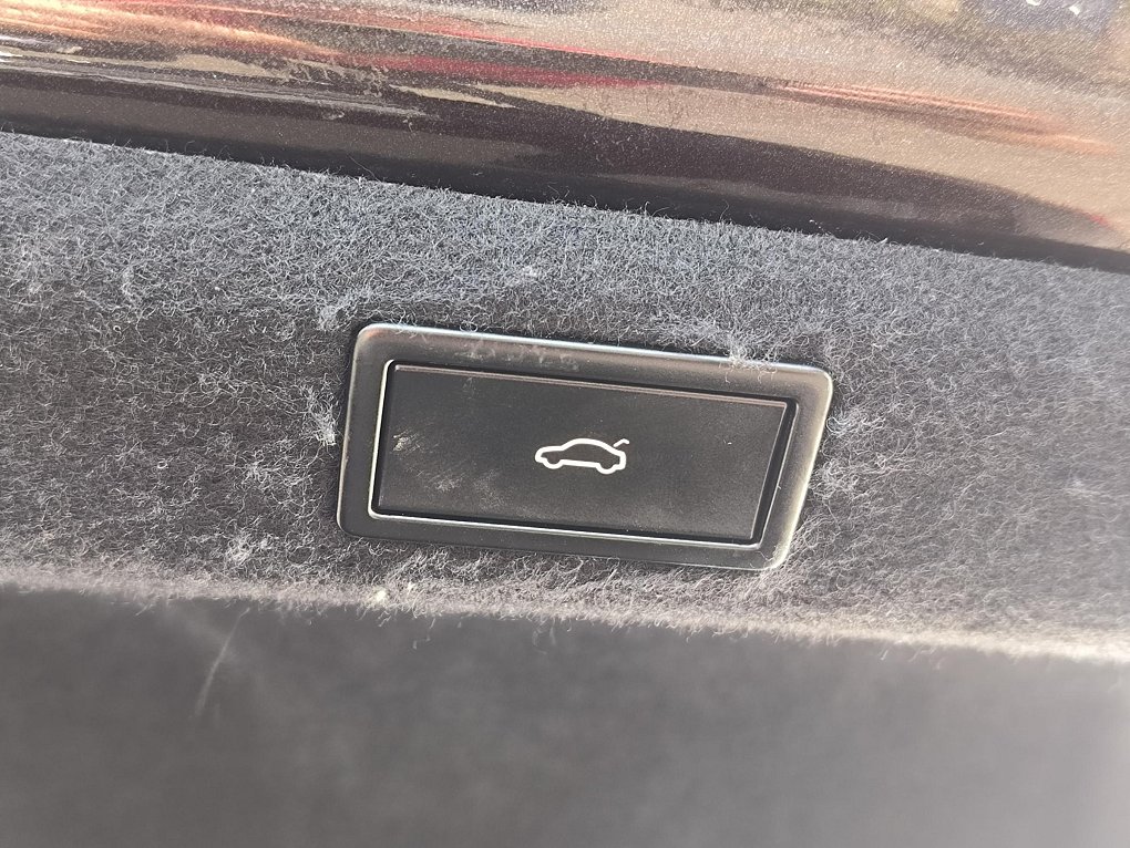 Škoda Superb III 1.8 TSi L&K