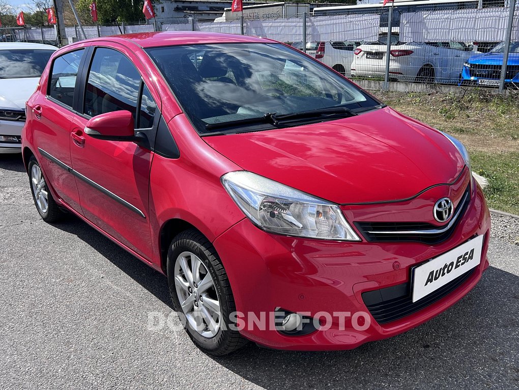 Toyota Yaris 1.3 VVT-I 