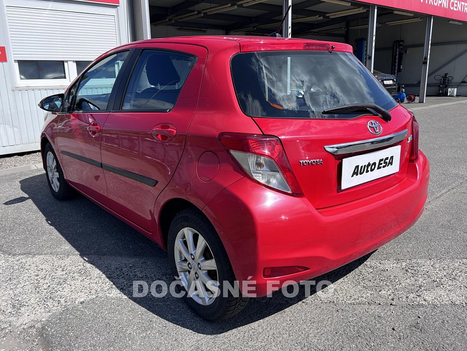Toyota Yaris 1.3 VVT-I 