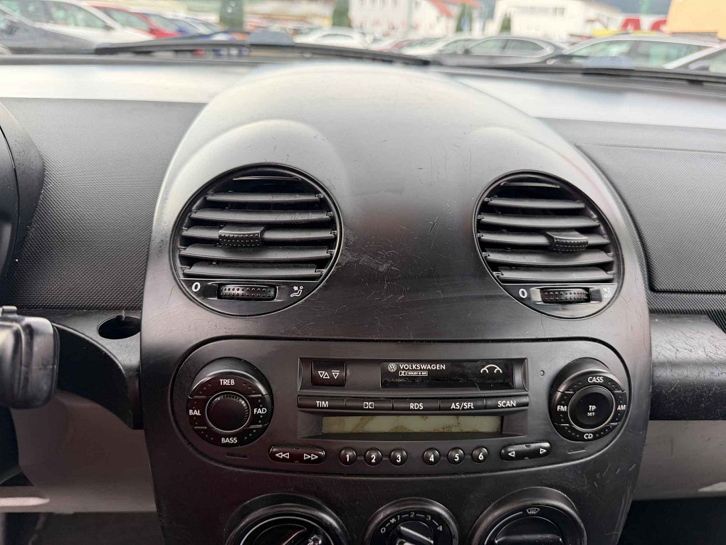 Volkswagen New Beetle 1.8T 