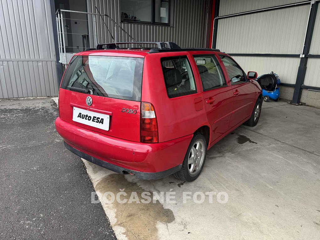 Volkswagen Polo 1.6 i 