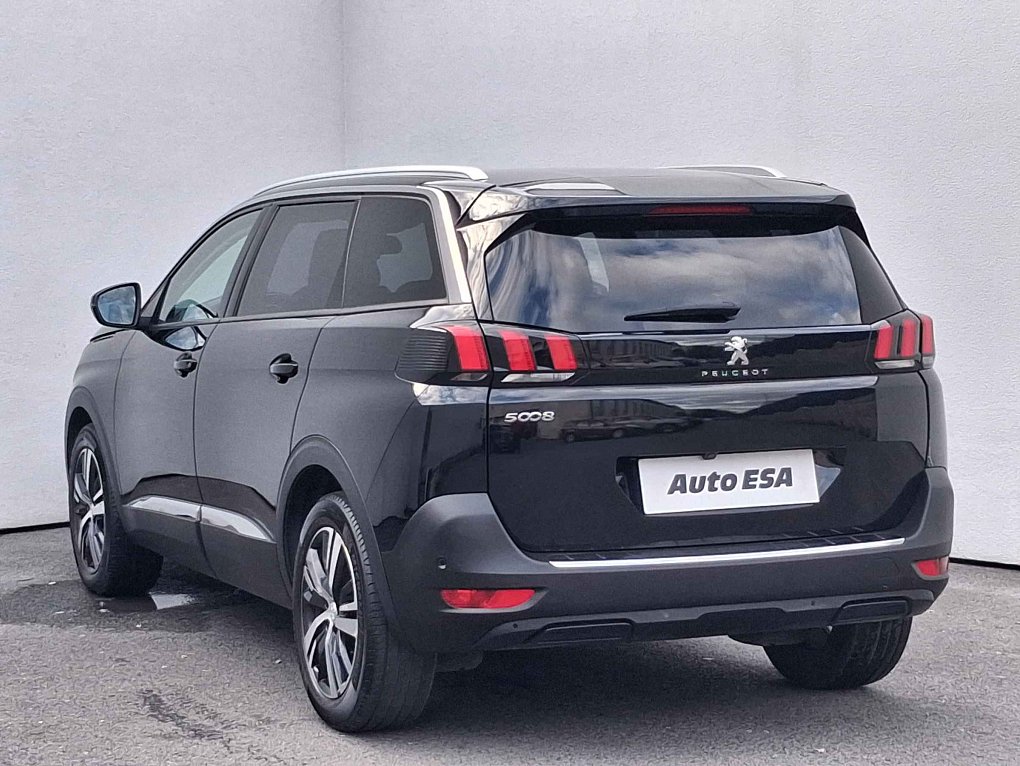 Peugeot 5008 1.5 HDi Allure