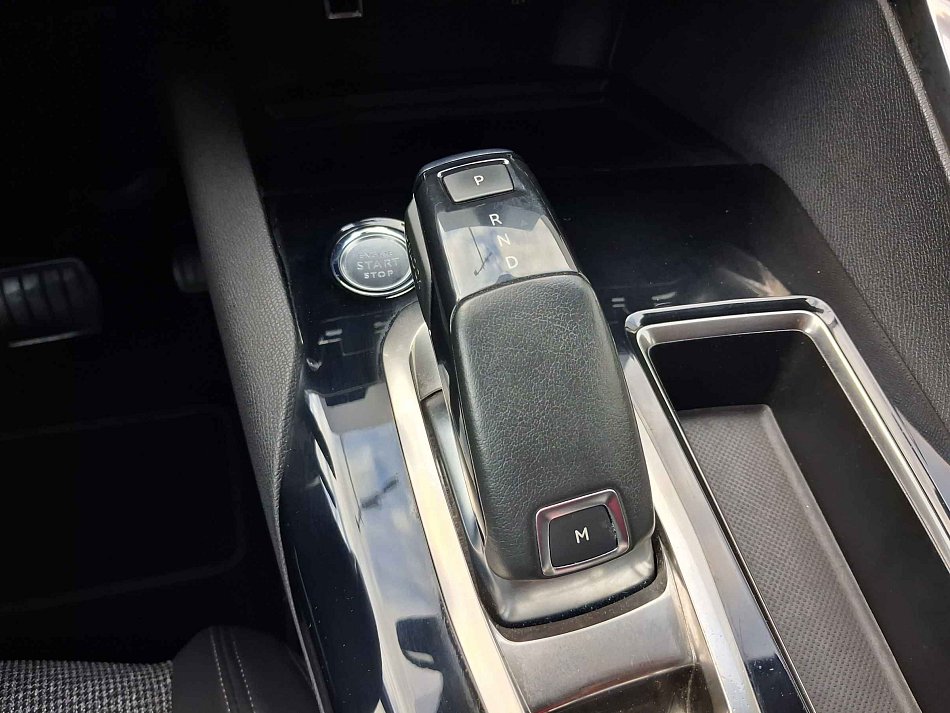 Peugeot 5008 1.5 HDi Allure