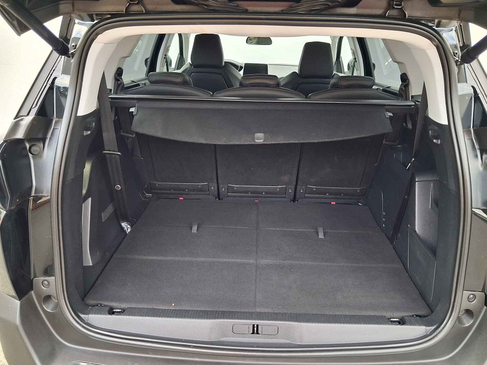 Peugeot 5008 1.5 HDi Allure