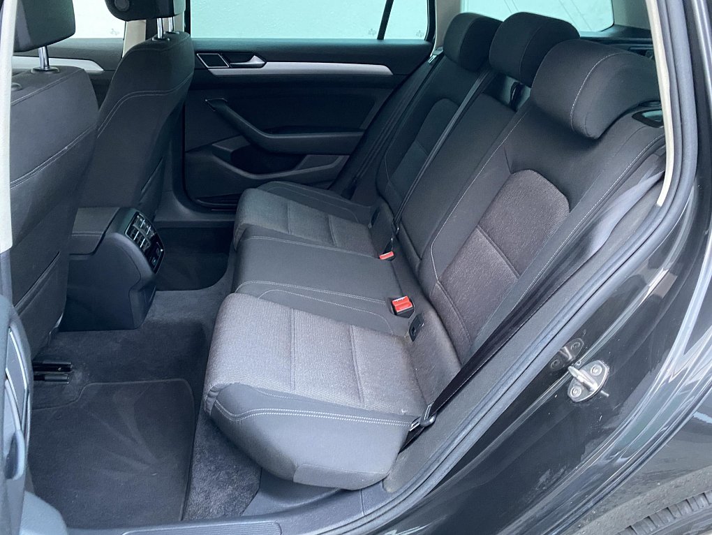 Volkswagen Passat 2.0 TDi 