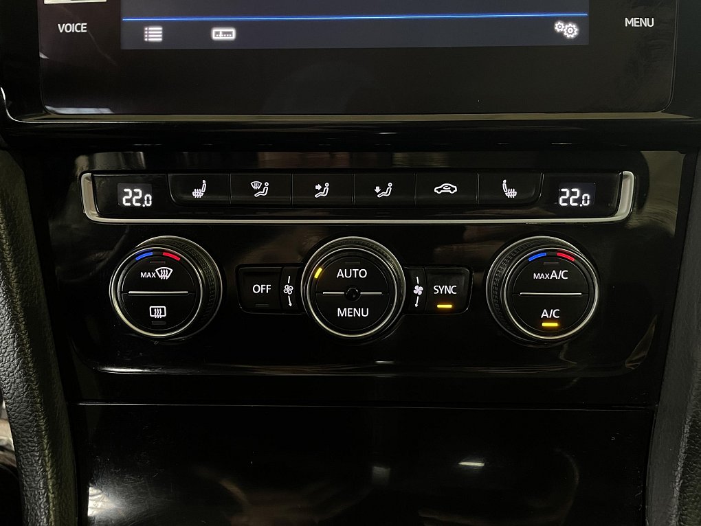 Volkswagen Golf 1.5TSi 