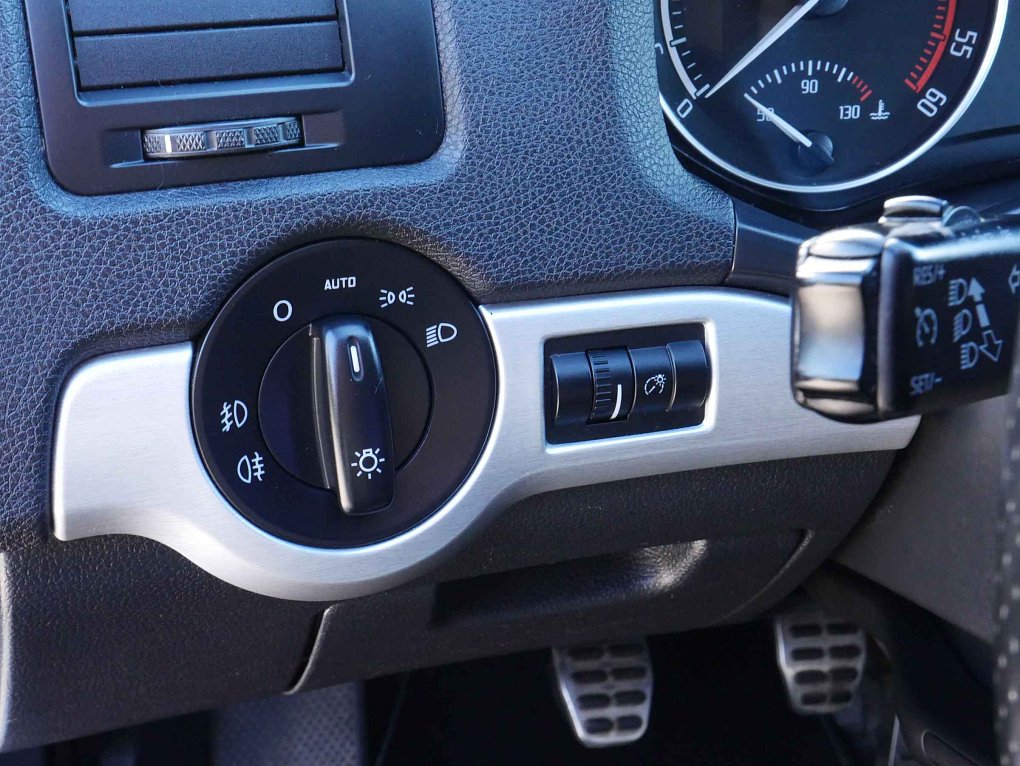 Škoda Octavia II 2.0 TDi RS