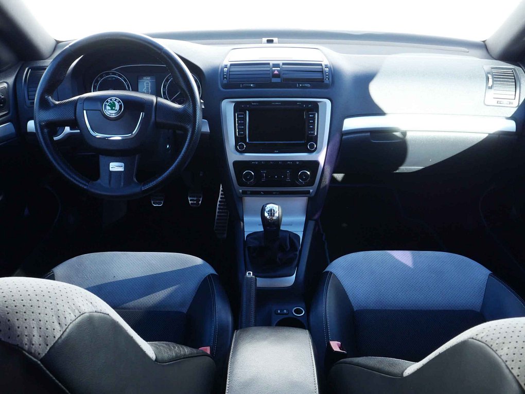 Škoda Octavia II 2.0 TDi RS