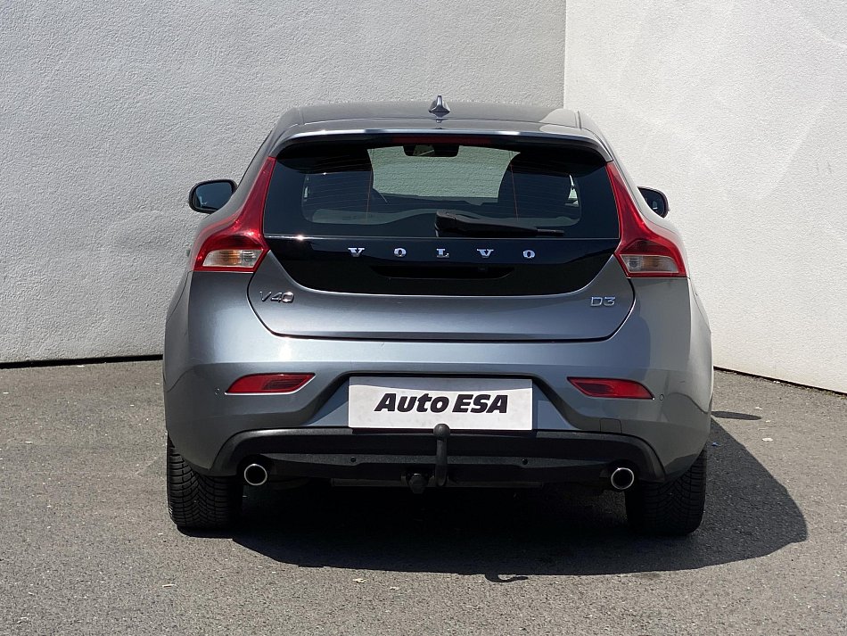 Volvo V40 2.0D 