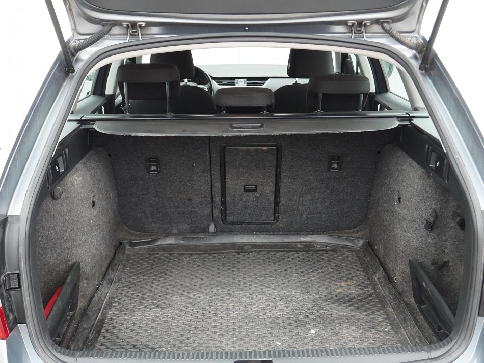 Škoda Octavia III 2.0TDi Elegance